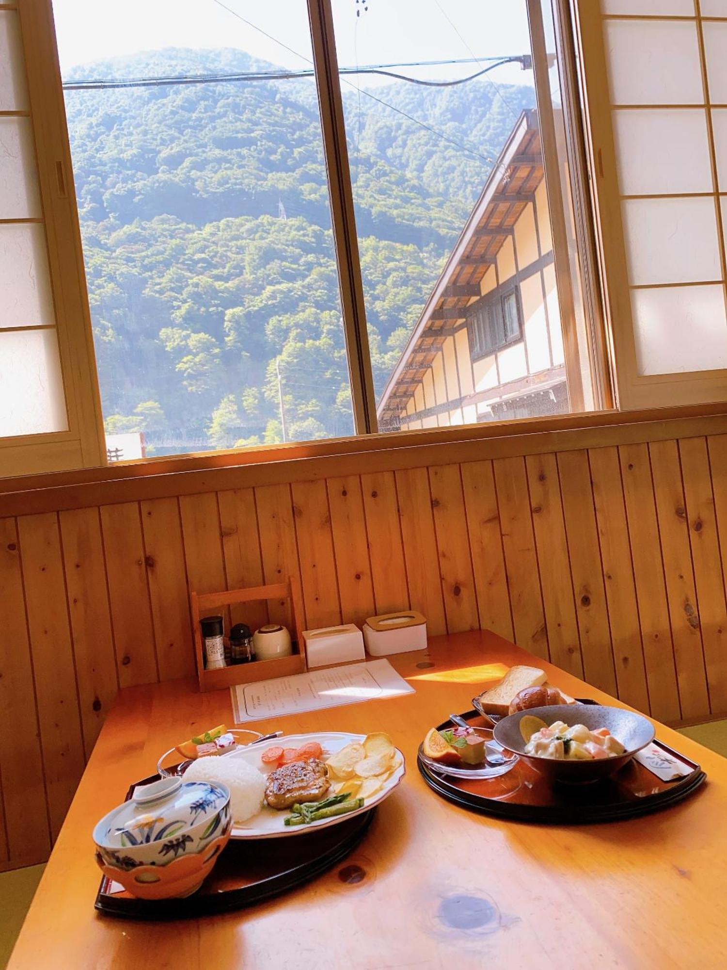 Hotel Hakuunsou Takayama  Exterior foto